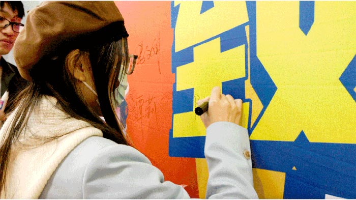 bti������(�й�)�ٷ���վAPP����